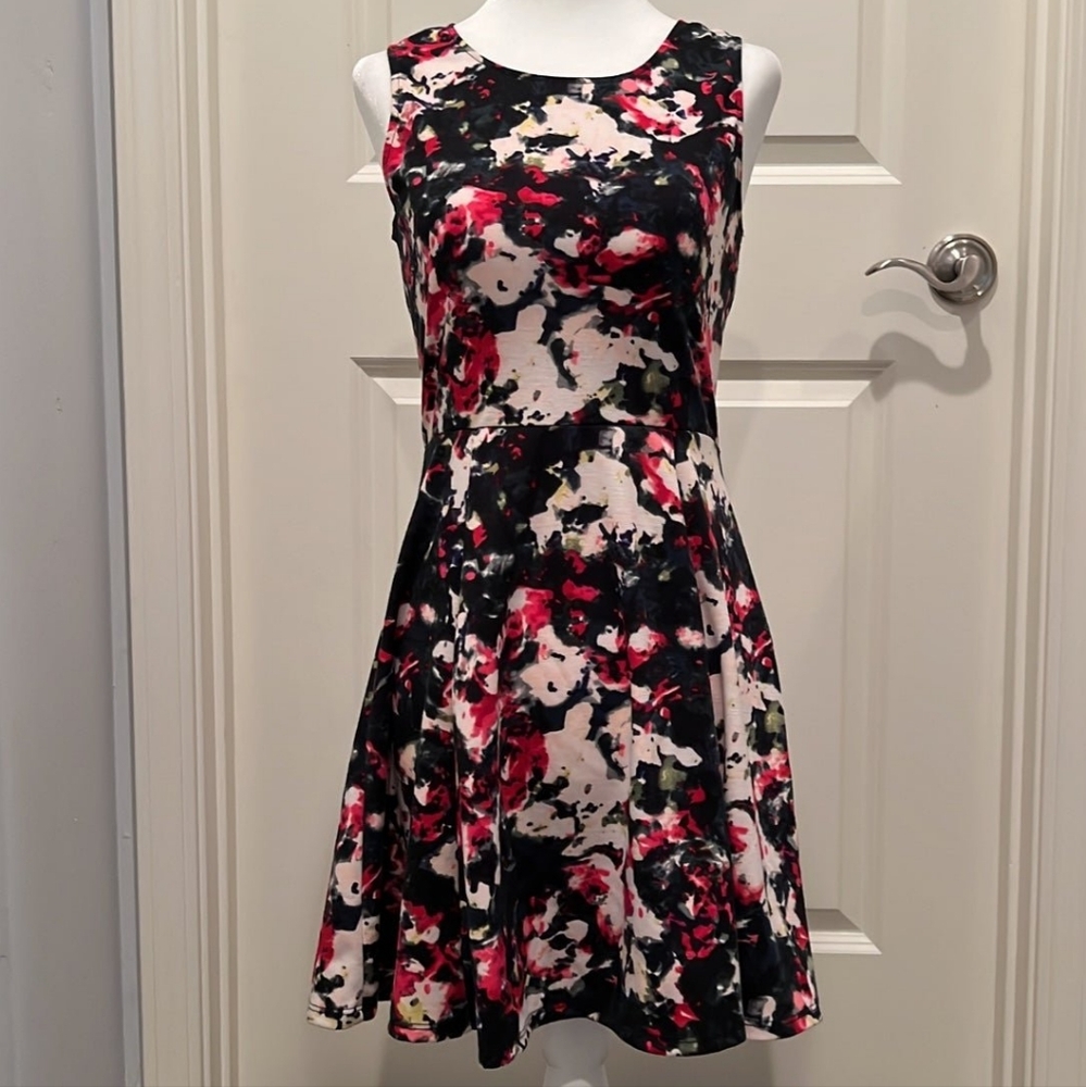 Eight Sixty Pink and Green Sleeveless Mini Dress